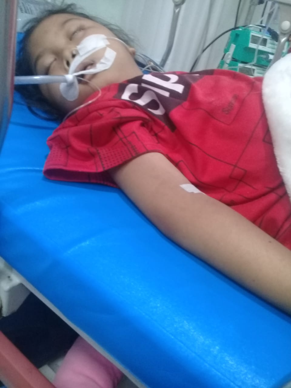 Nur Fathya Agustina at the time of her coma at hospital.